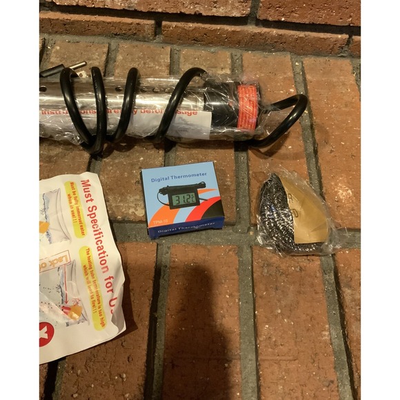 Immersion Water Heater 1500W Black 110-125V AC - Picture 6 of 6